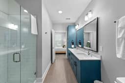 Beachy Oasis: Posh 2BR/2BA with Pool & Gym - Image 5