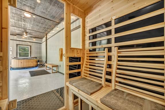The Retreat at The Hideaway: 2 Cabins & 22 Guests! - Image 5