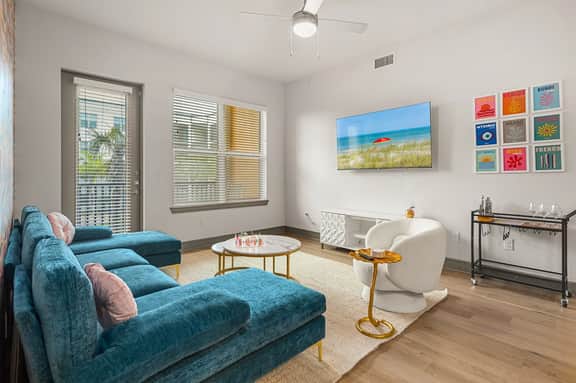 Idyllic Escape: 2BR/2BA w./ Pool, Gym, and Theater - Image 2