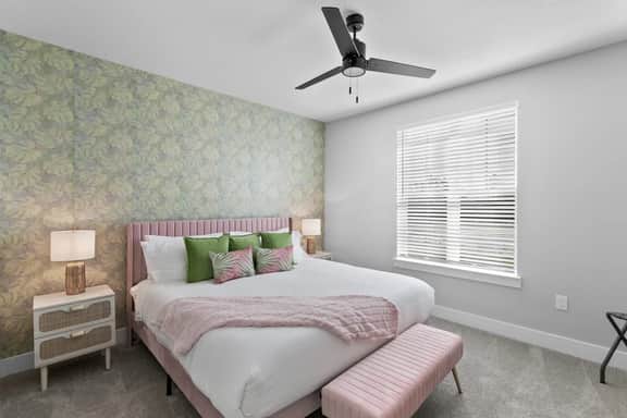 Paradise Escape: Stylish 3BR/2BA with Pool & Gym - Image 3