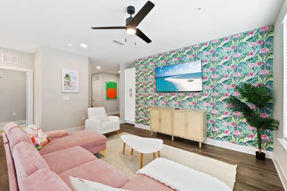 Idyllic and Tropical 2BR/2BA with Pool & Gym - Image 1